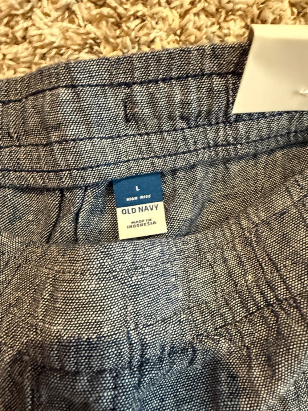 Old Navy Blue Pull-On Chambray Shorts - Picture 3 of 4
